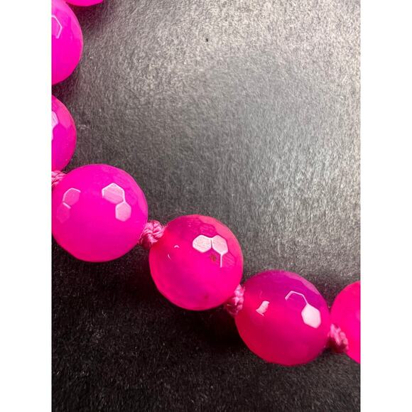 NEW fuchsia pink agate 36 inch knotted bead necklace with sterling silver clasp - Picture 4 of 13